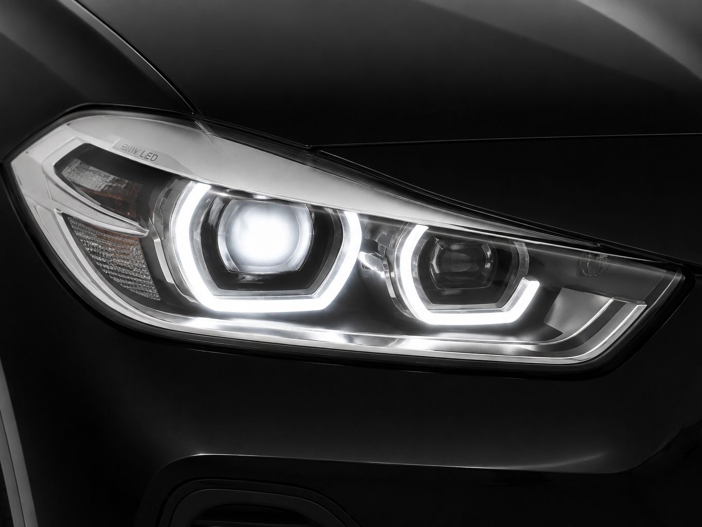 BMW X2 sDrive18d - foto 24