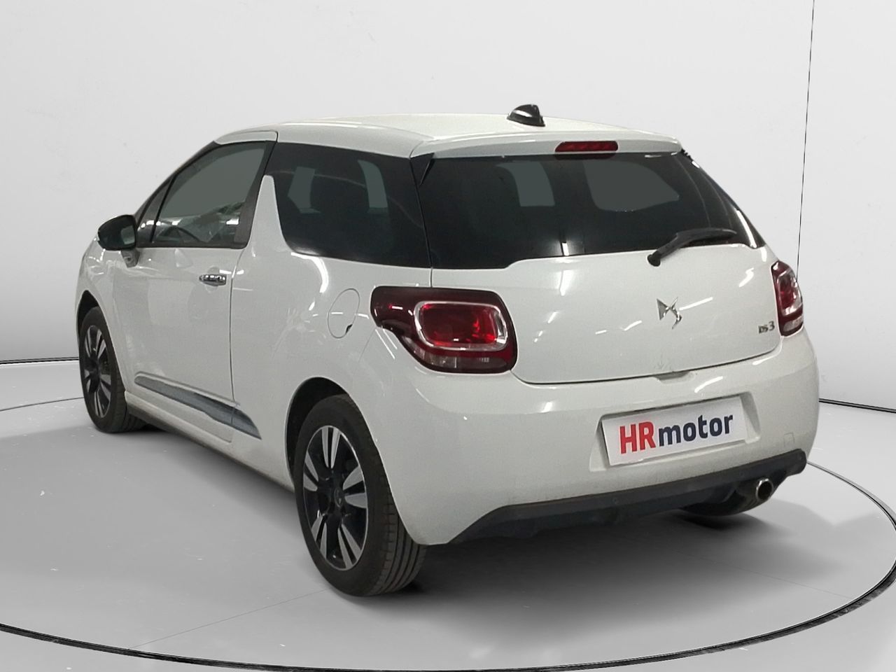 DS DS 3 Crossback PureTech 82 Desire - foto 4