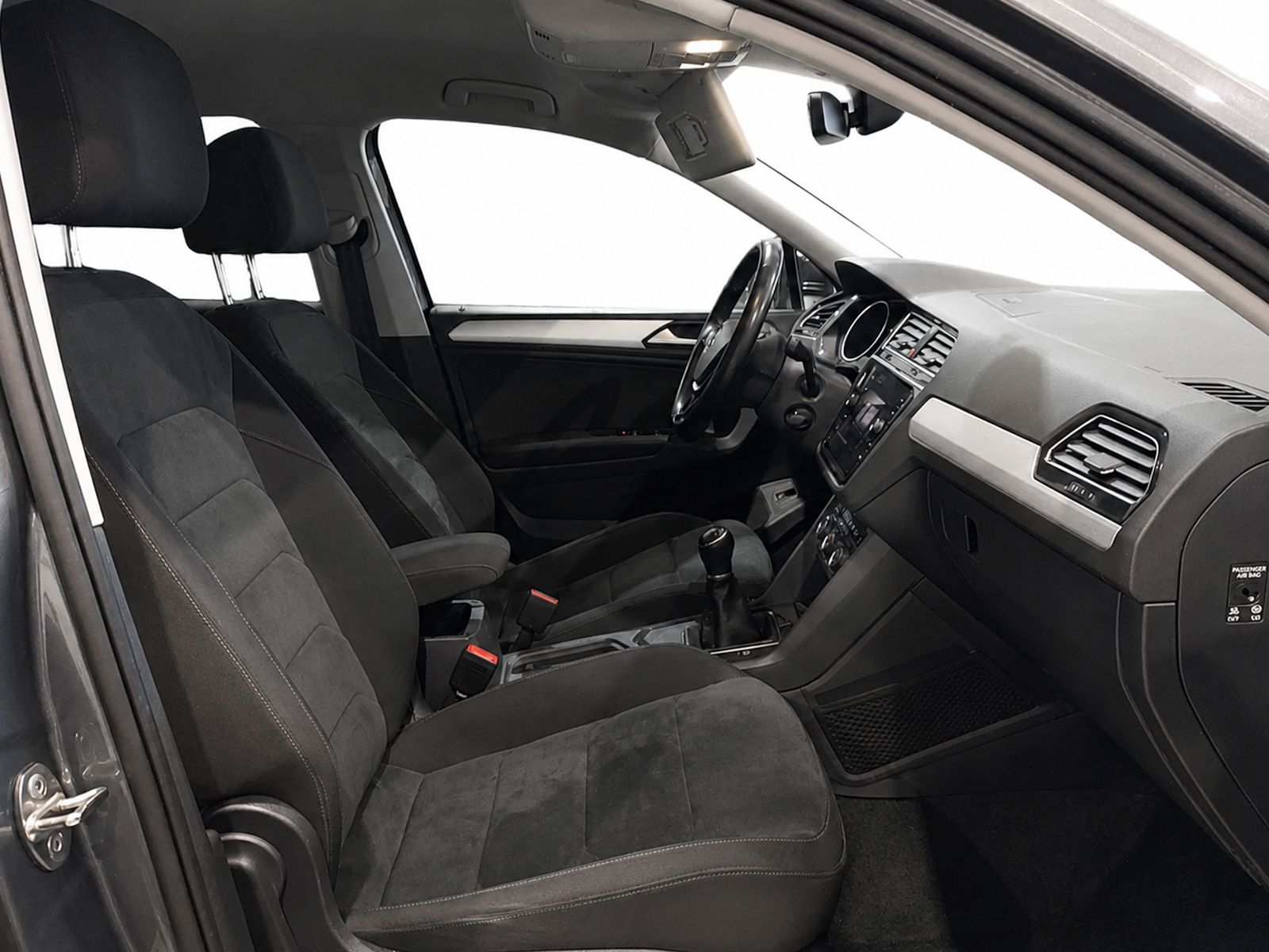 Volkswagen Tiguan Advance 1.5 TSI - foto 11