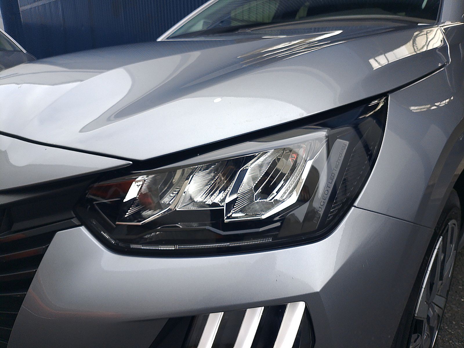 Peugeot 208 PureTech 100 Style - foto 24