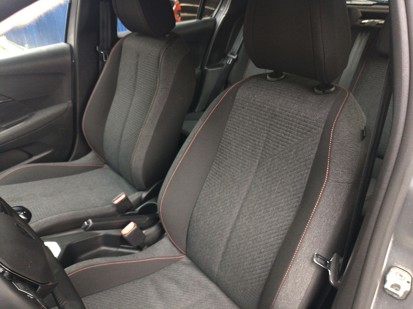 Peugeot 208 PureTech 100 Style - foto 22