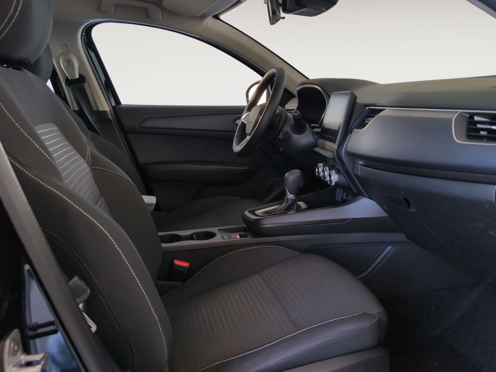 Renault Arkana Evolution TCe mild hybrid EDC - foto 9