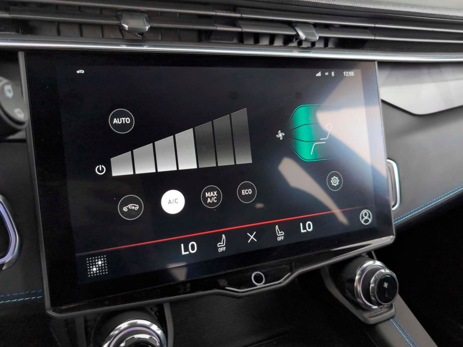 Lynk & Co 01 1.5 PHEV 6. - foto 24