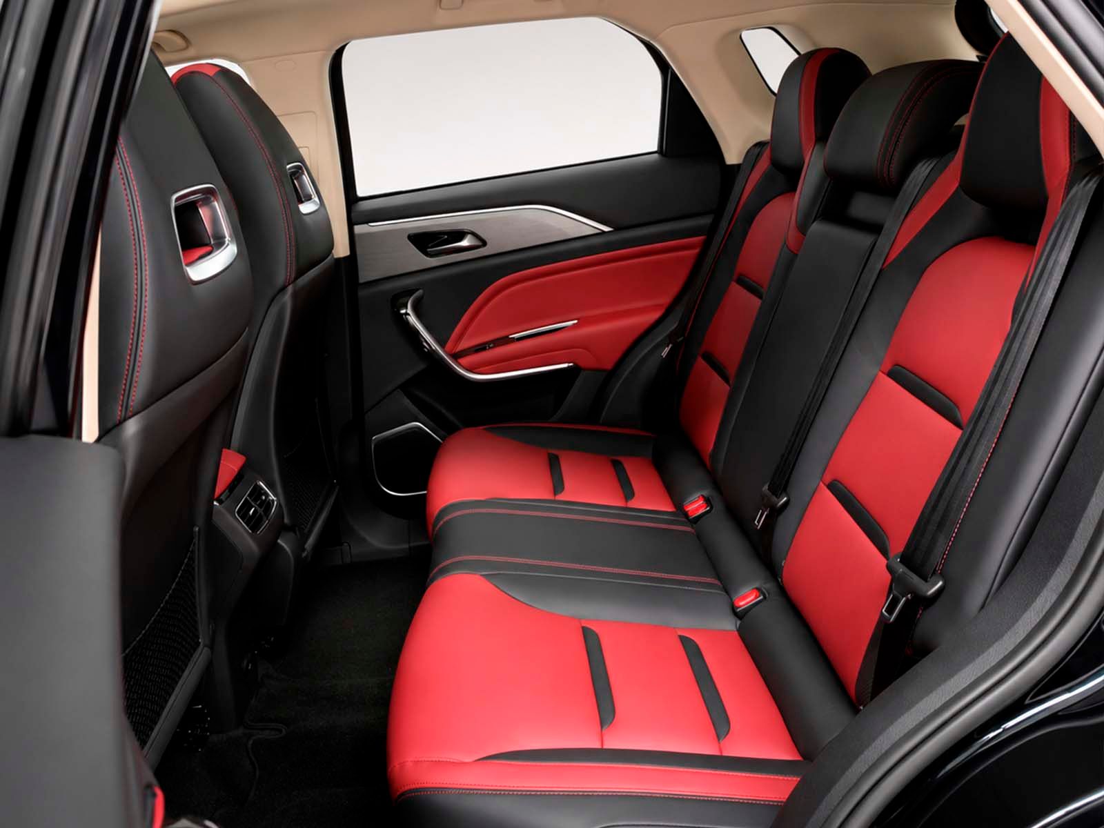 Bestune T77 1.5T DCT Premium - foto 11