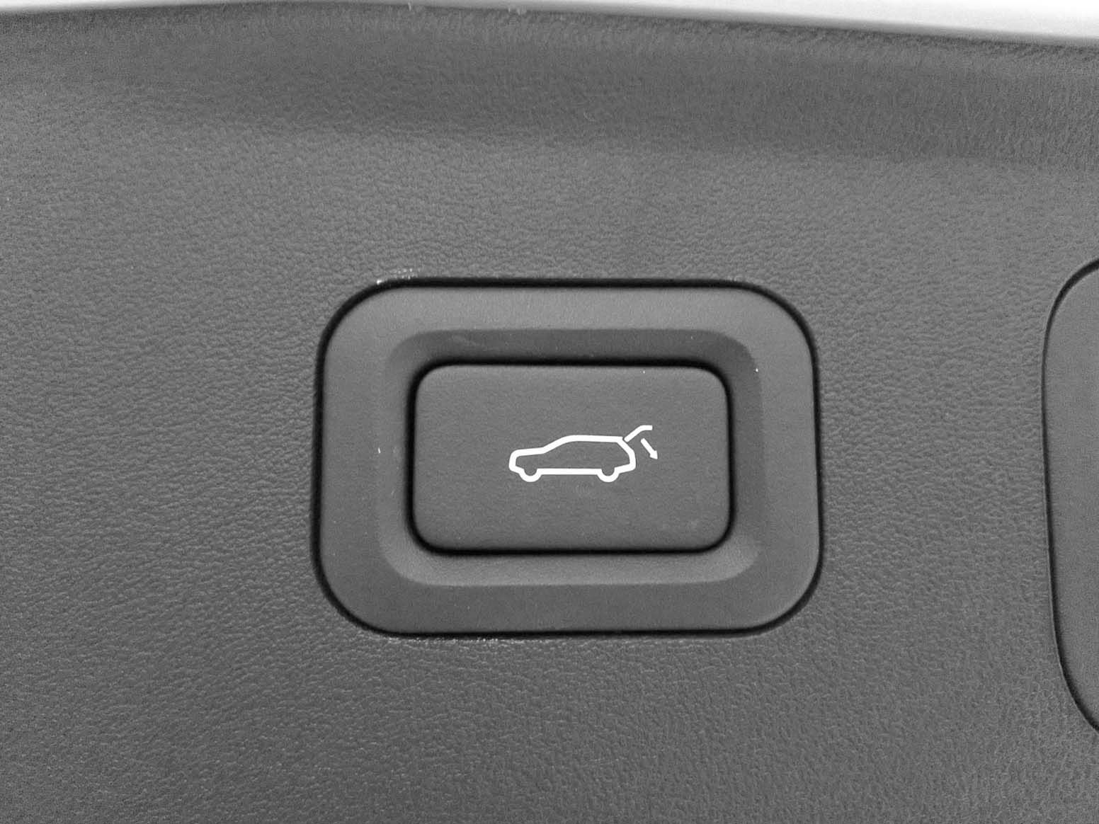 Bestune Joyee 07 1.5T PHEV Premium DCT - foto 17