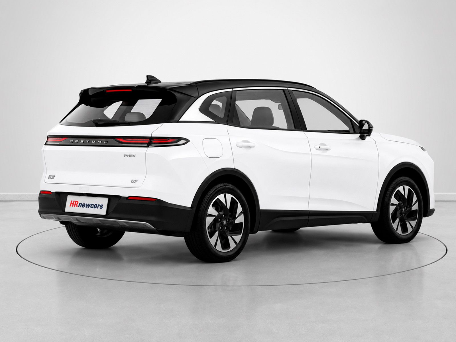 Bestune Joyee 07 1.5T PHEV Premium DCT - foto 3