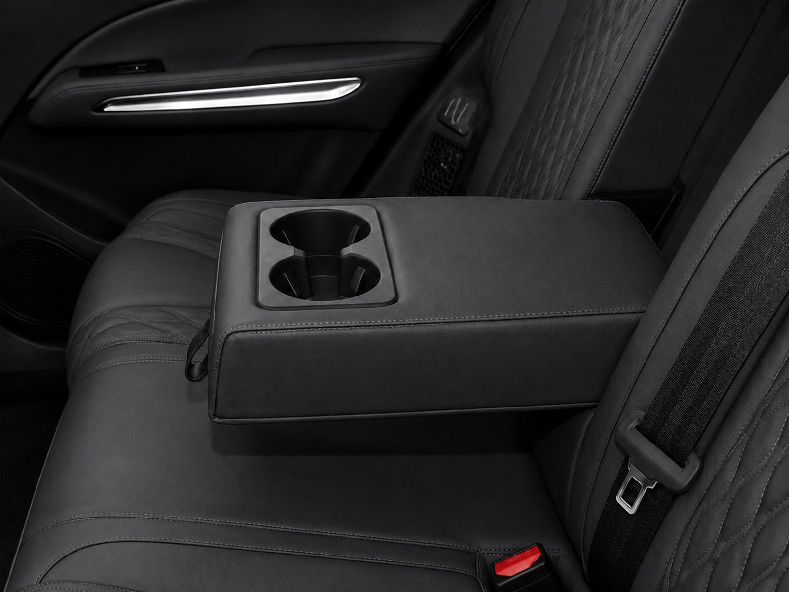 Bestune Joyee 07 1.5T PHEV Premium DCT - foto 29