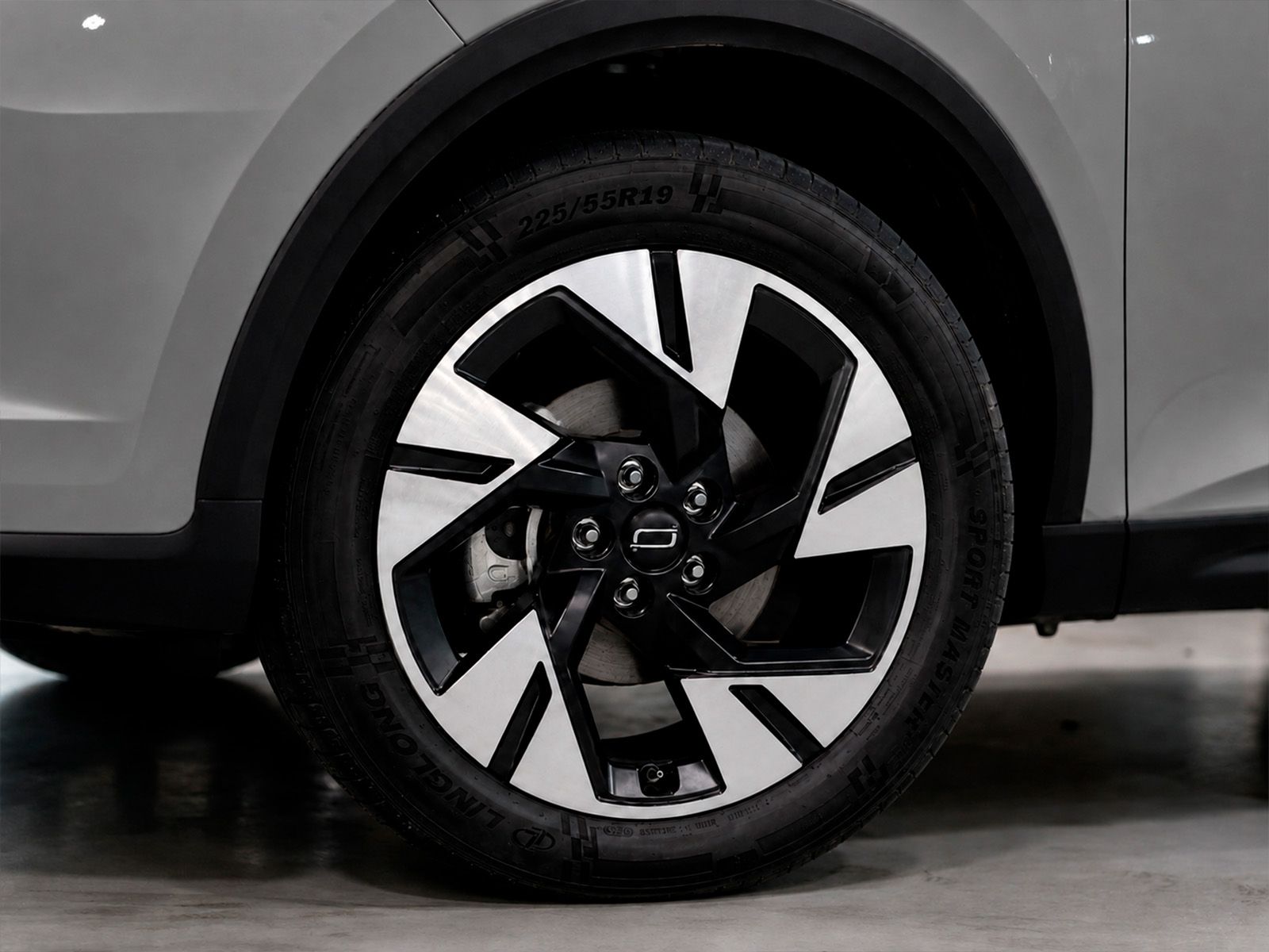 Bestune Joyee 07 1.5T PHEV Premium DCT - foto 34