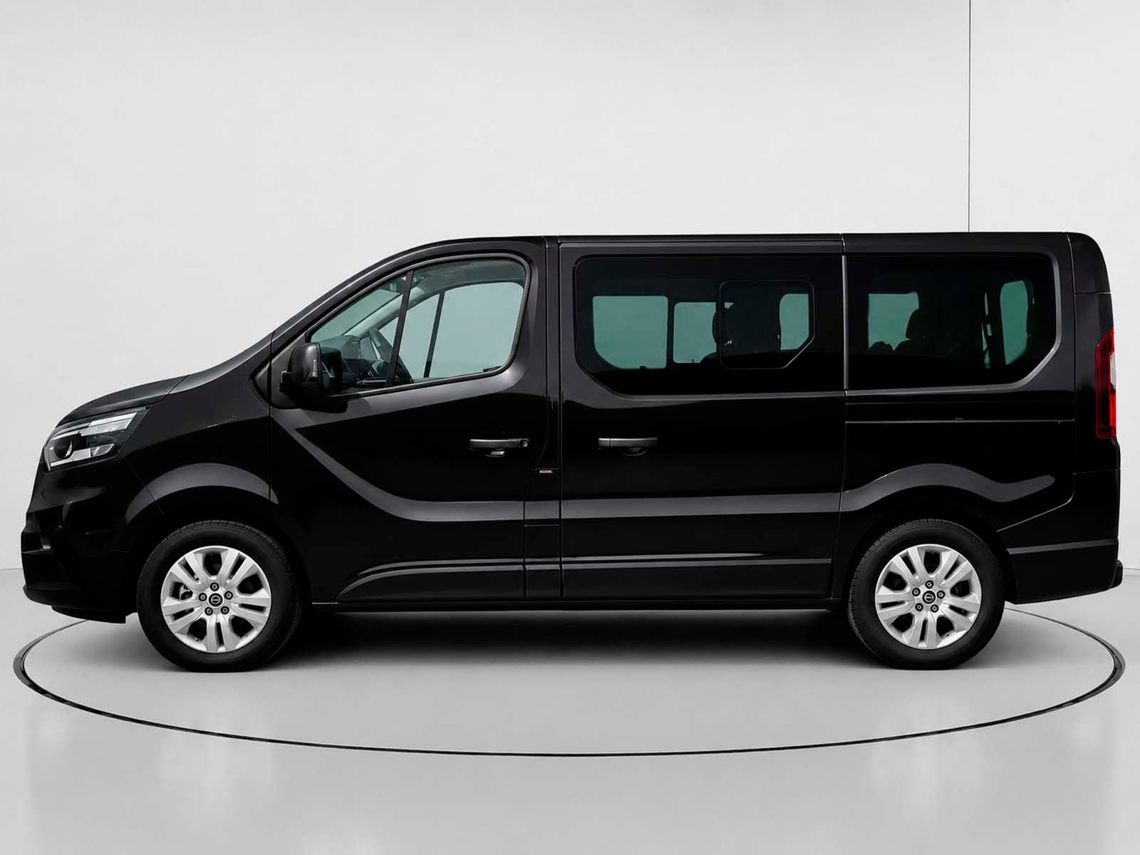 Nissan Primastar 2.0 dCi Acenta L1H1 1T - foto 6