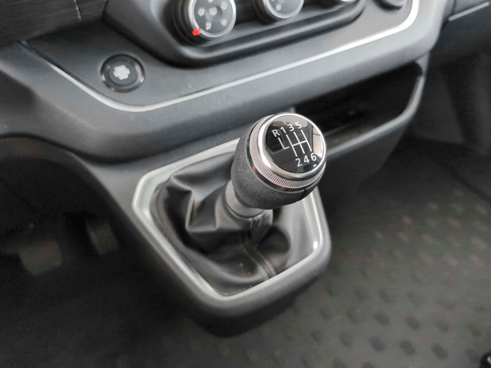 Nissan Primastar Combi 2.0 dCi L1H1 Camper Vectus - foto 15