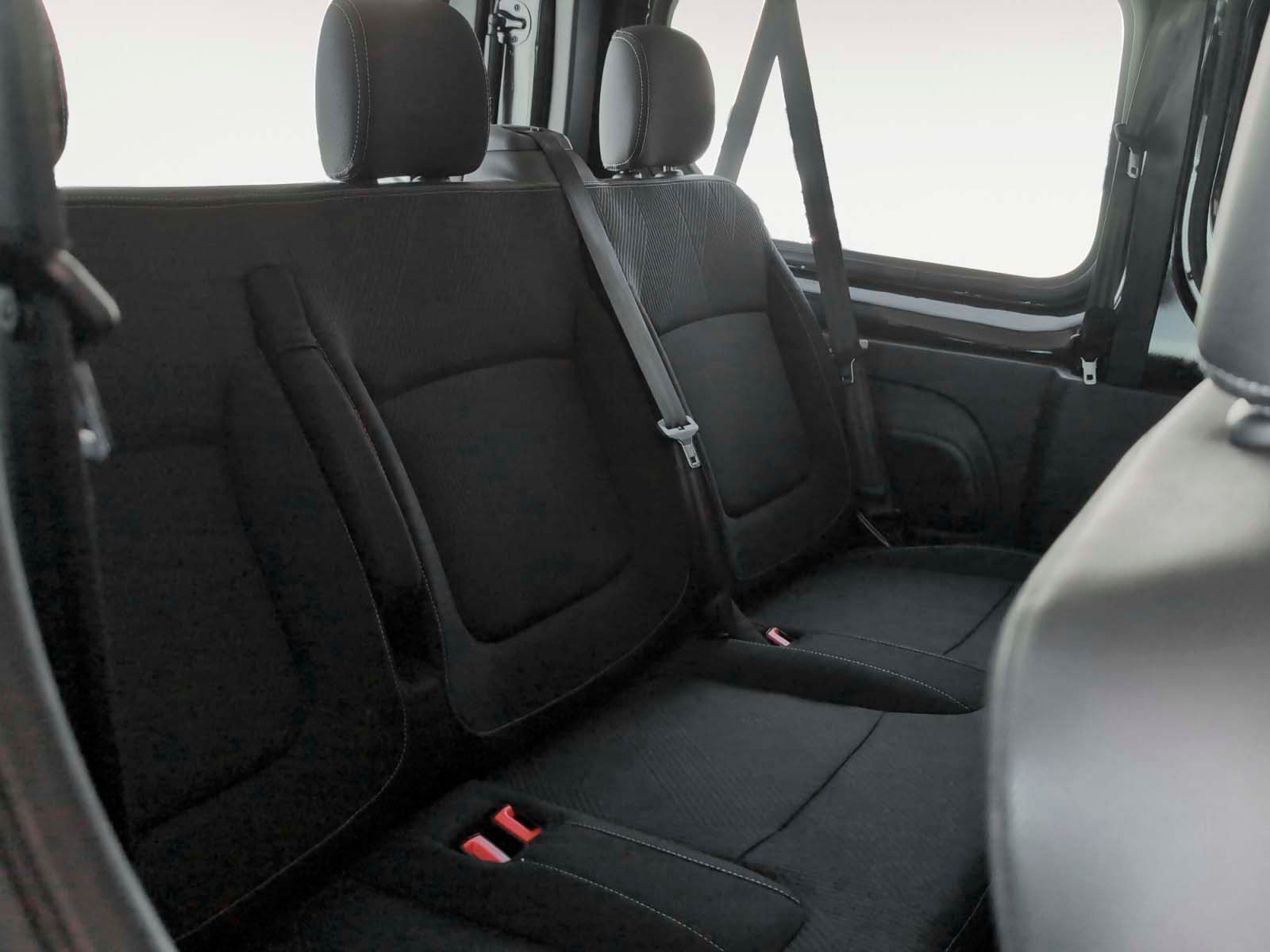 Nissan Primastar Combi 2.0 dCi L1H1 Camper Vectus - foto 12
