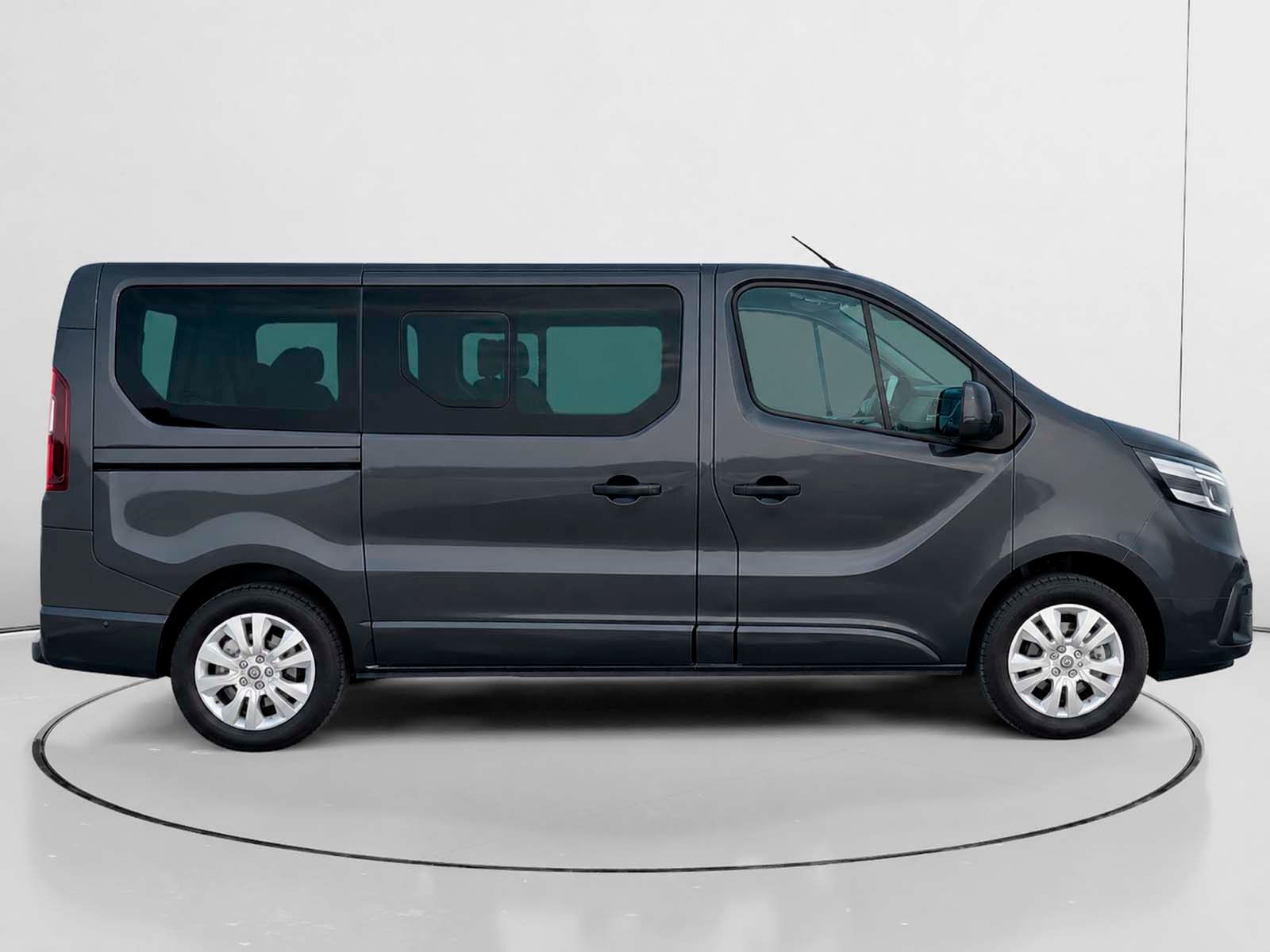 Nissan Primastar 2.0 dCi Acenta L1H1 1T - foto 2
