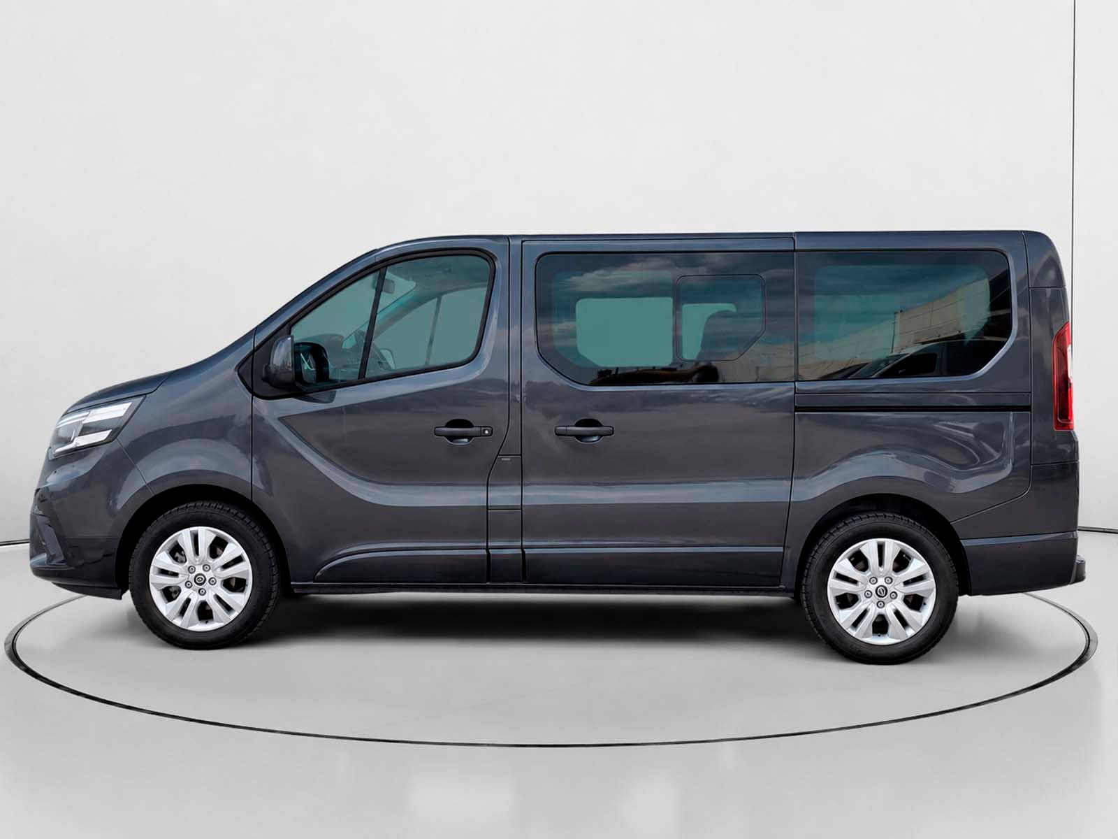 Nissan Primastar 2.0 dCi Acenta L1H1 1T - foto 6