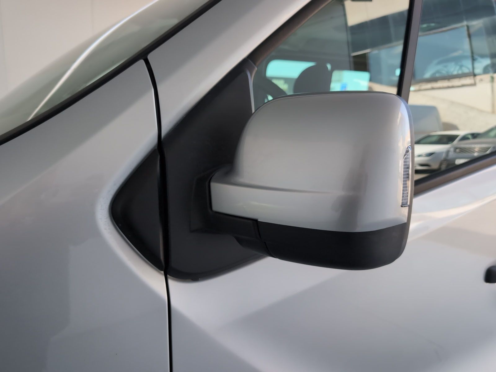 Nissan Primastar 2.0 dCi Acenta L1H1 1T - foto 24