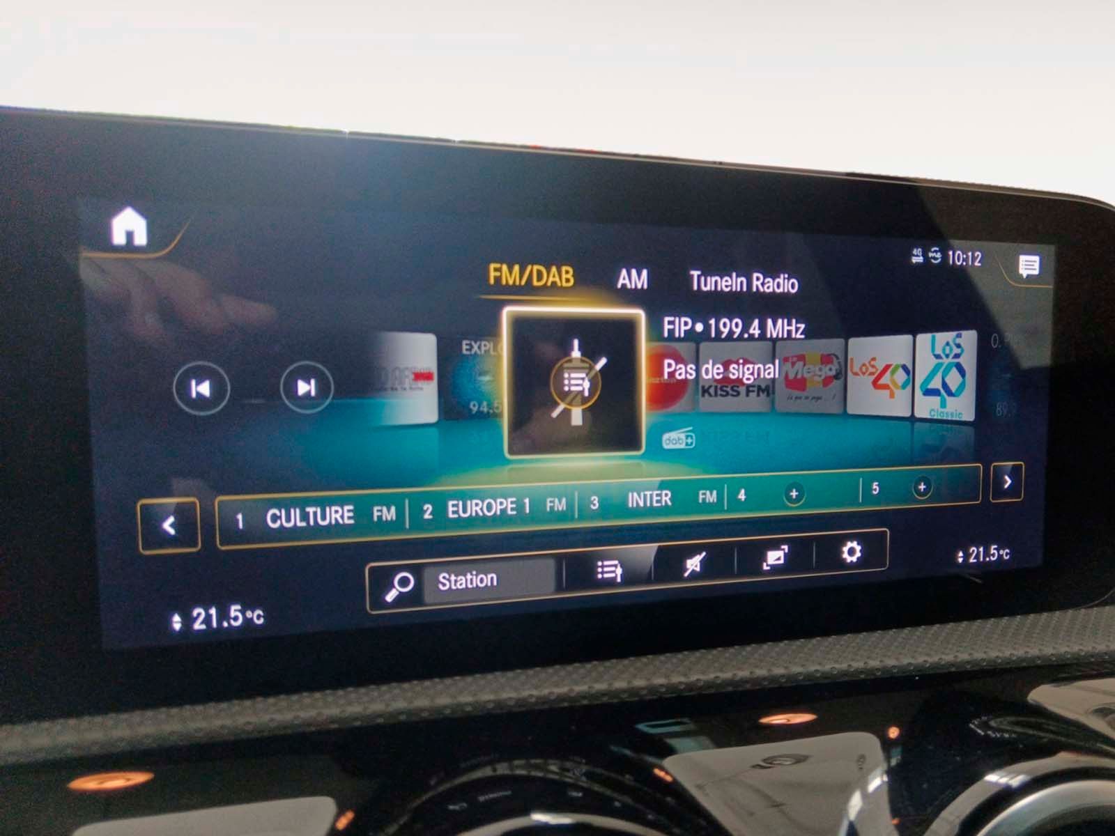 Mercedes-Benz CLA 200 - foto 19