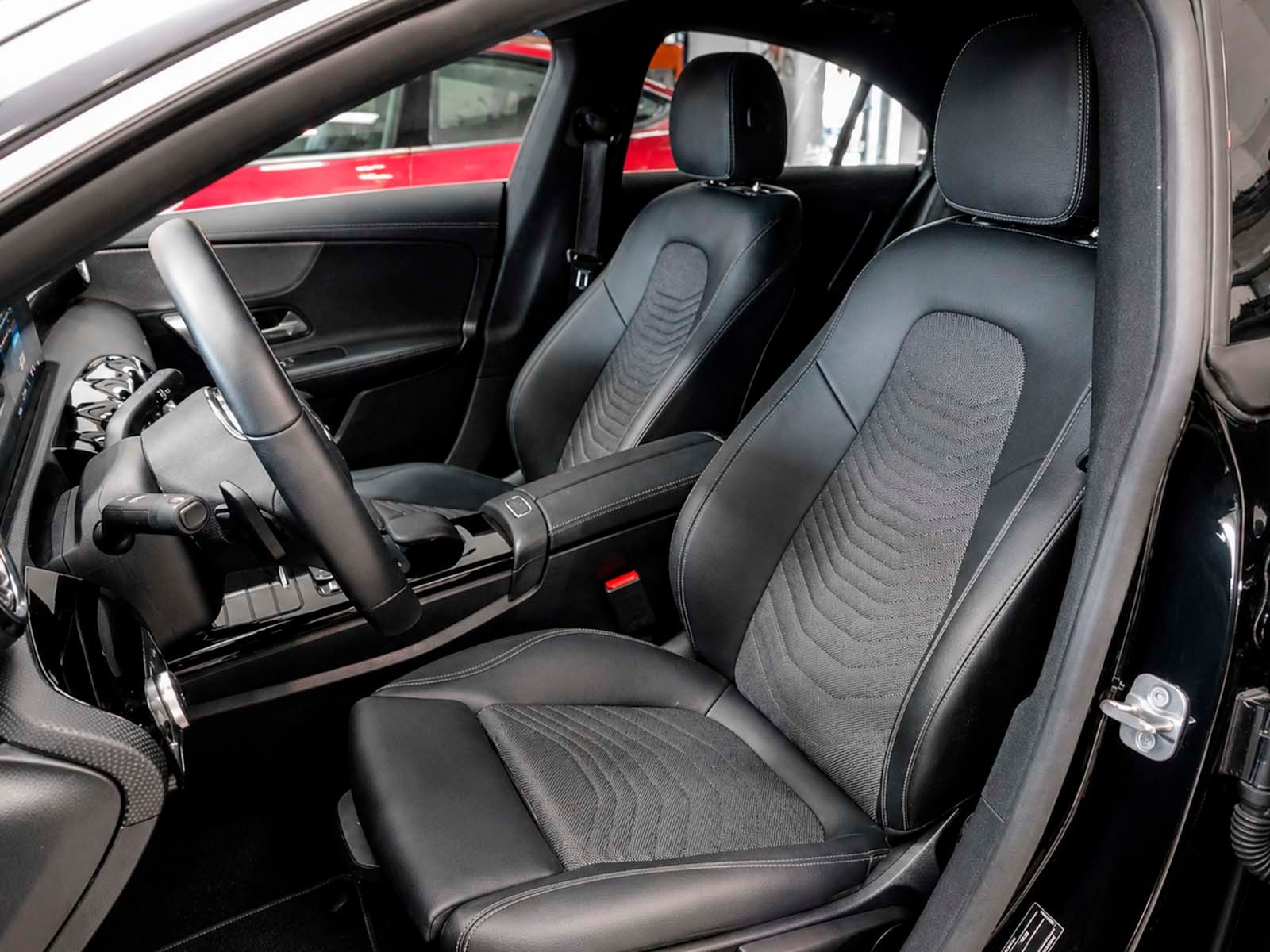 Mercedes-Benz CLA 200 - foto 23
