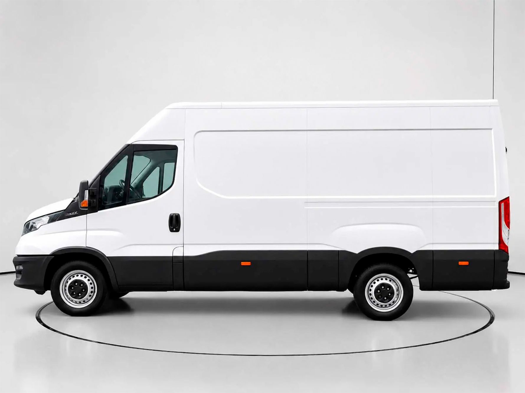 Iveco Daily Furgon 35S 14 V 3520L/H3 - foto 6