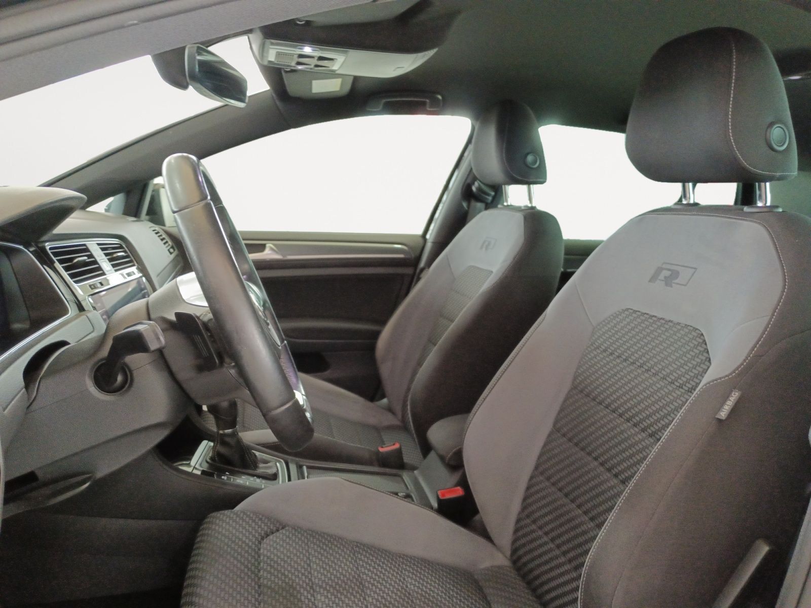 Volkswagen Golf Sport 2.0 TDI DSG - foto 9