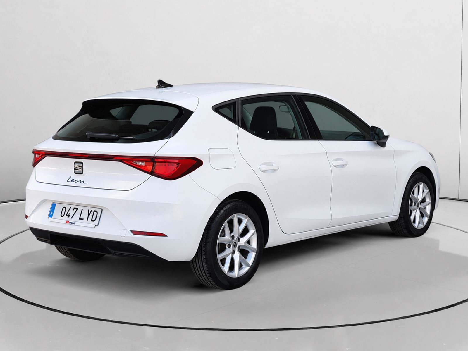SEAT León 2.0 TDI Reference Go - foto 3