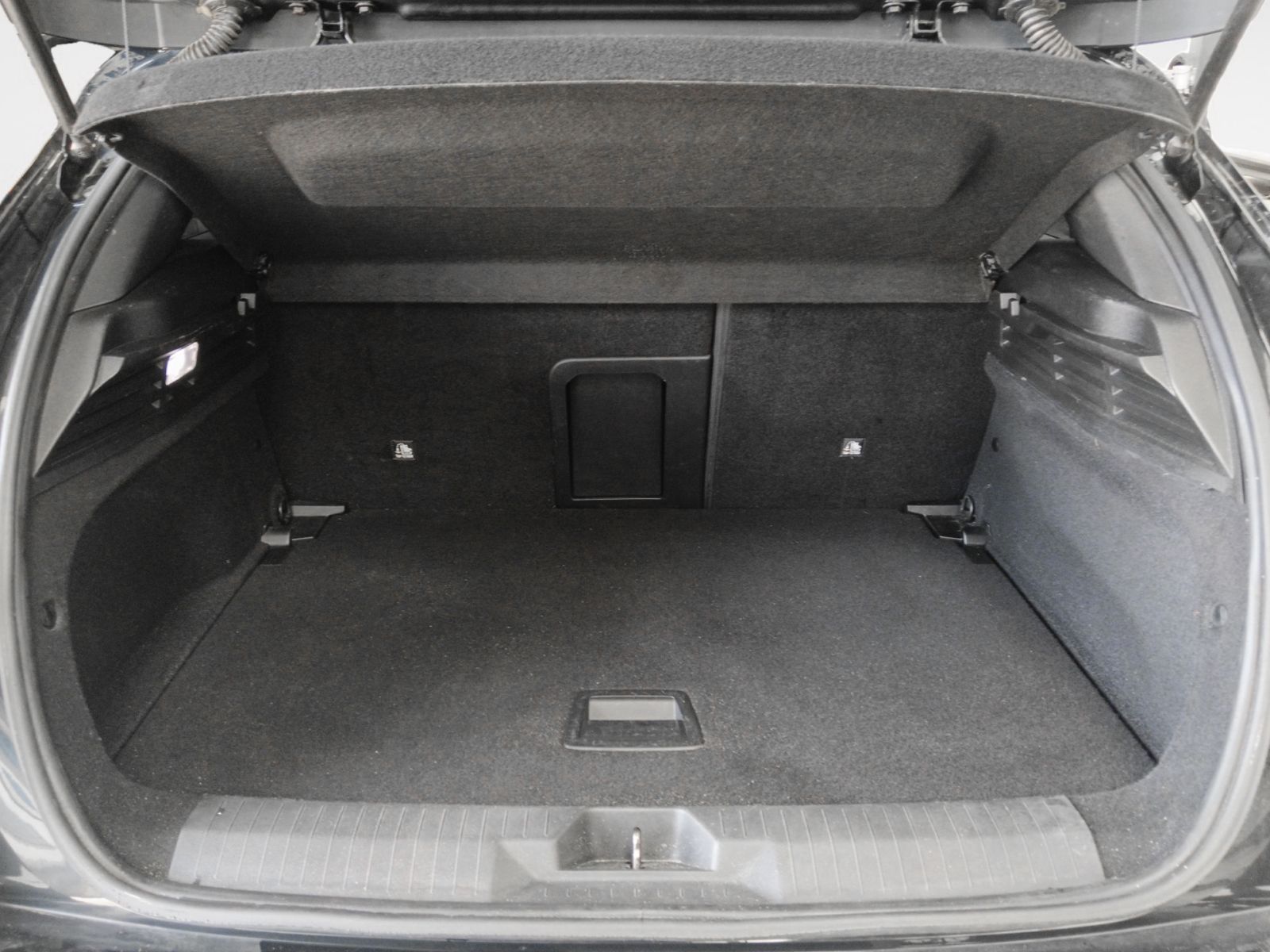 Opel Astra 1.2 Turbo XHT GS Line - foto 13