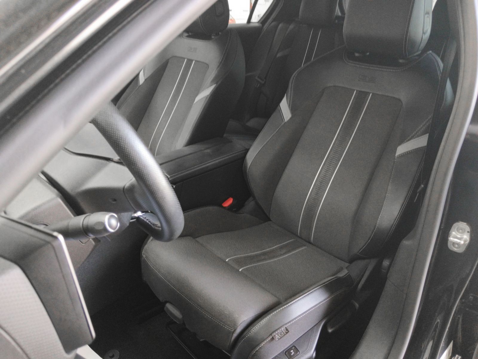 Opel Astra 1.2 Turbo XHT GS Line - foto 22