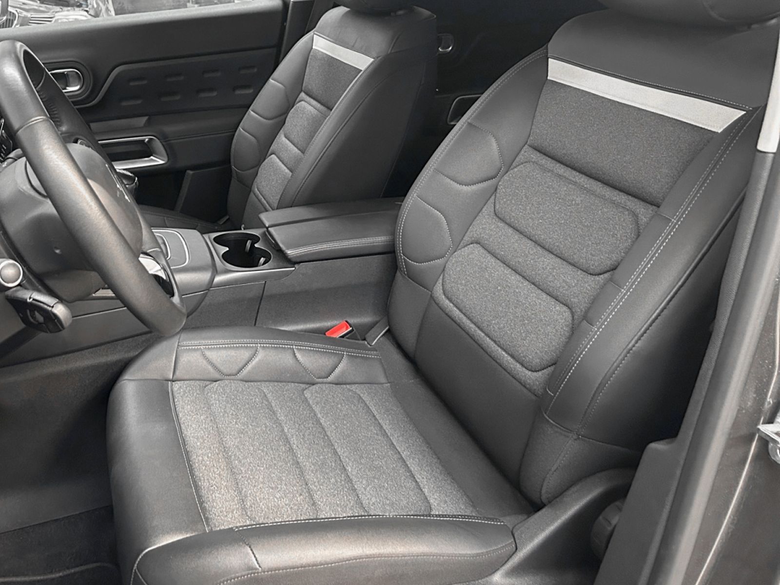 Citroën C5 Aircross PureTech 130 Plus - foto 23