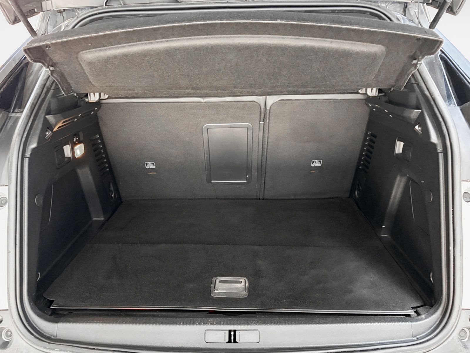 Peugeot 3008 Hybrid 225 Allure e-EAT8 - foto 15