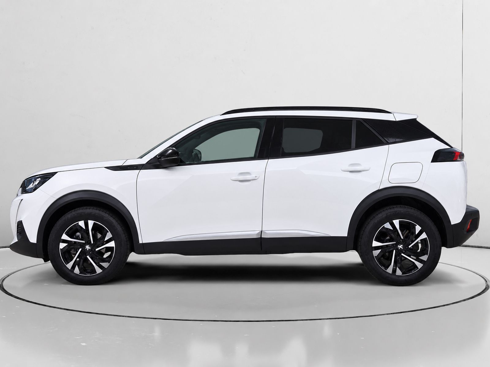 Peugeot 2008 BlueHDi 110 Allure Pack - foto 6