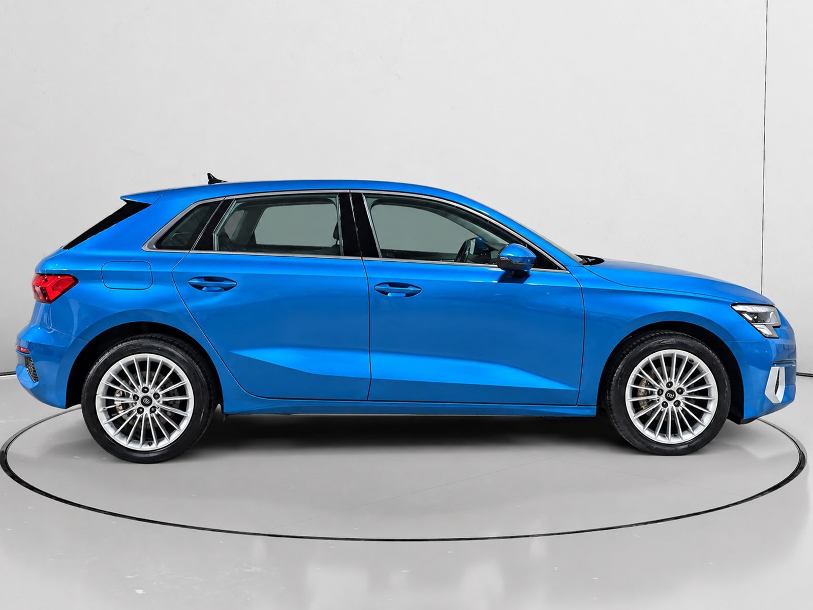 Audi A3 Advanced 35 TDI S tronic - foto 2