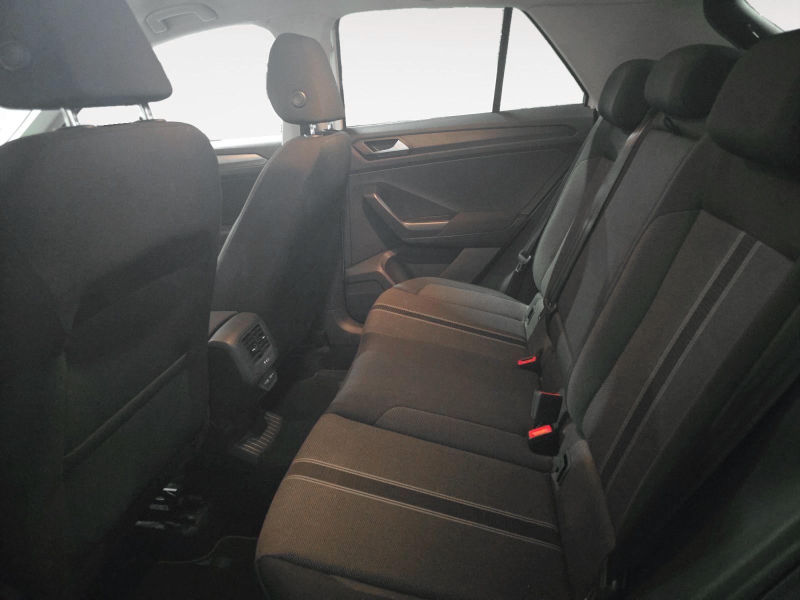 Volkswagen T-Roc Advance R-Line 2.0 TDI - foto 12