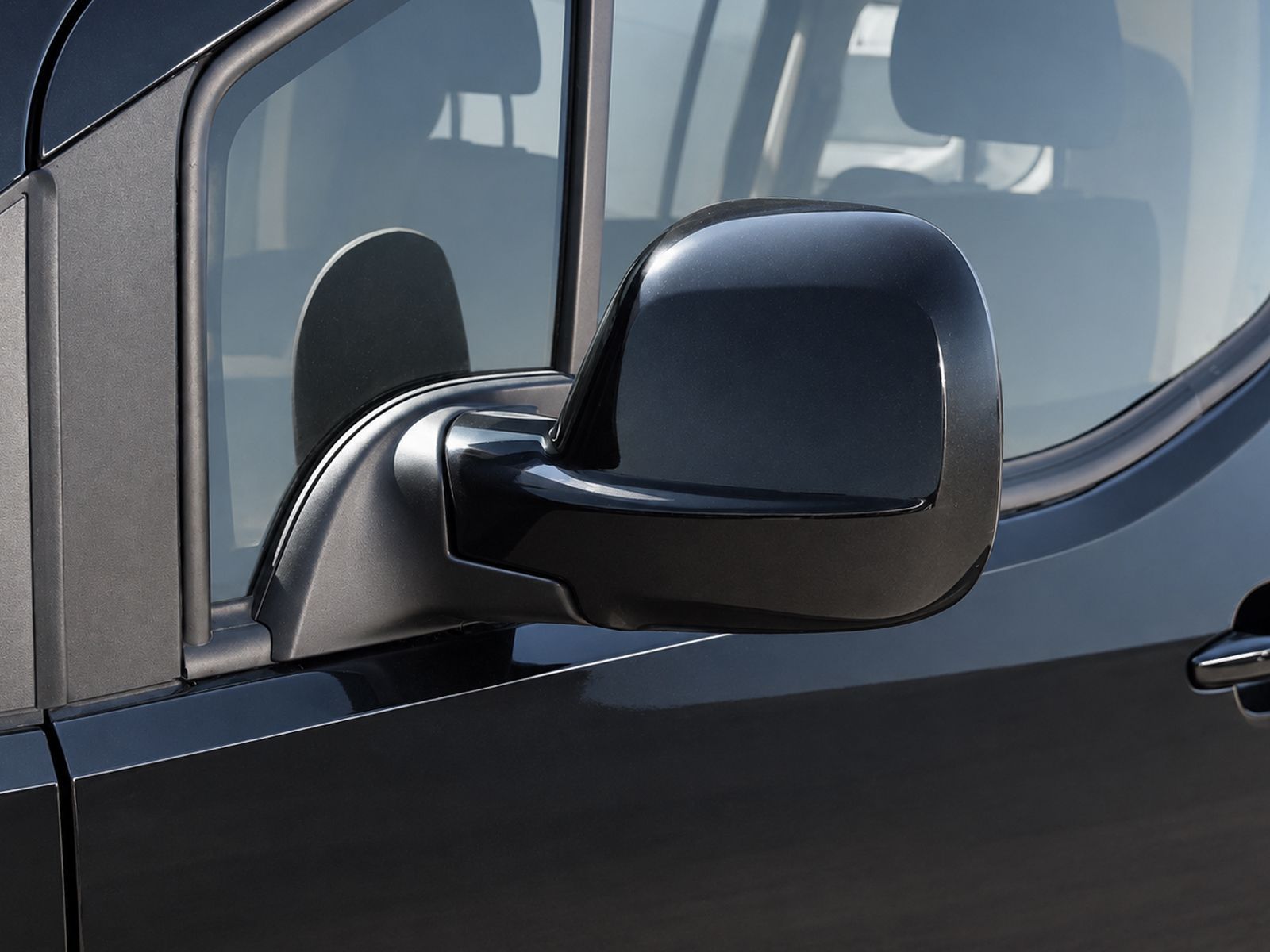 Peugeot e-Rifter GT Long - foto 25