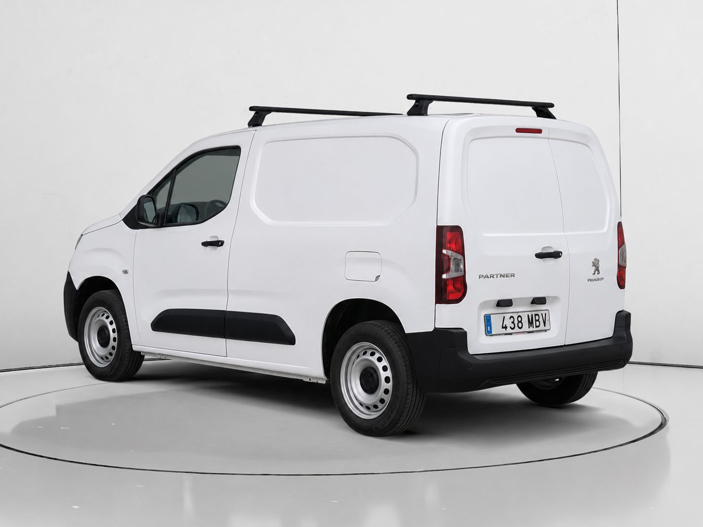 Peugeot Partner Furgon BlueHDi 100 Pro Standard 600kg - foto 5