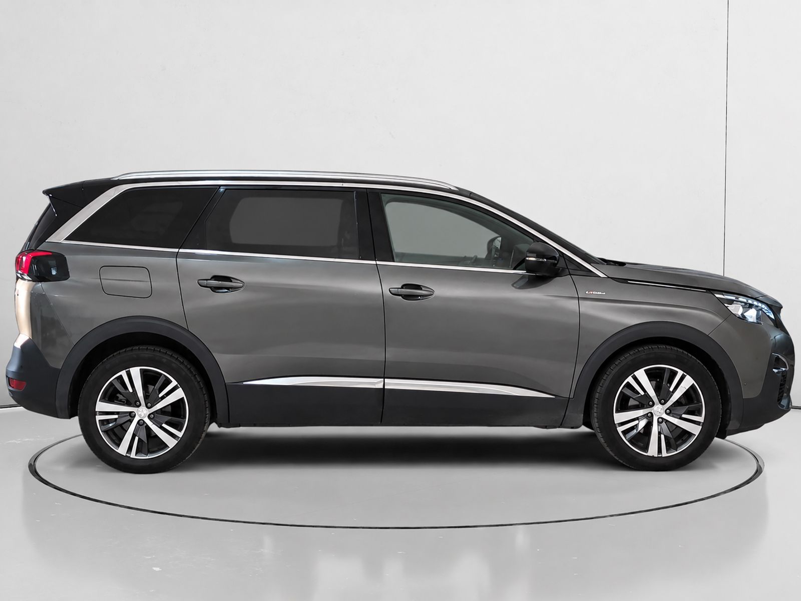 Peugeot 5008 2.0L BlueHDi GT-Line - foto 2