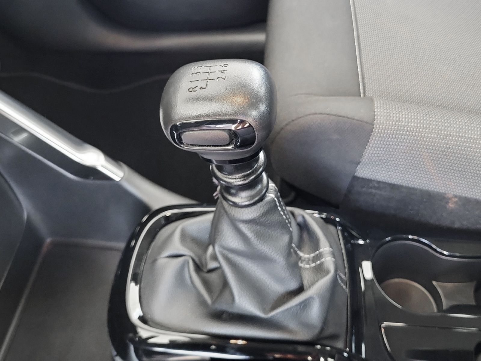 Citroën C3 Aircross PureTech 110 Plus - foto 15