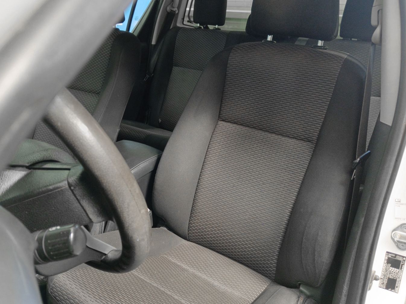 Toyota Hilux 2.4 D-4D Doble Cabina GX - foto 21