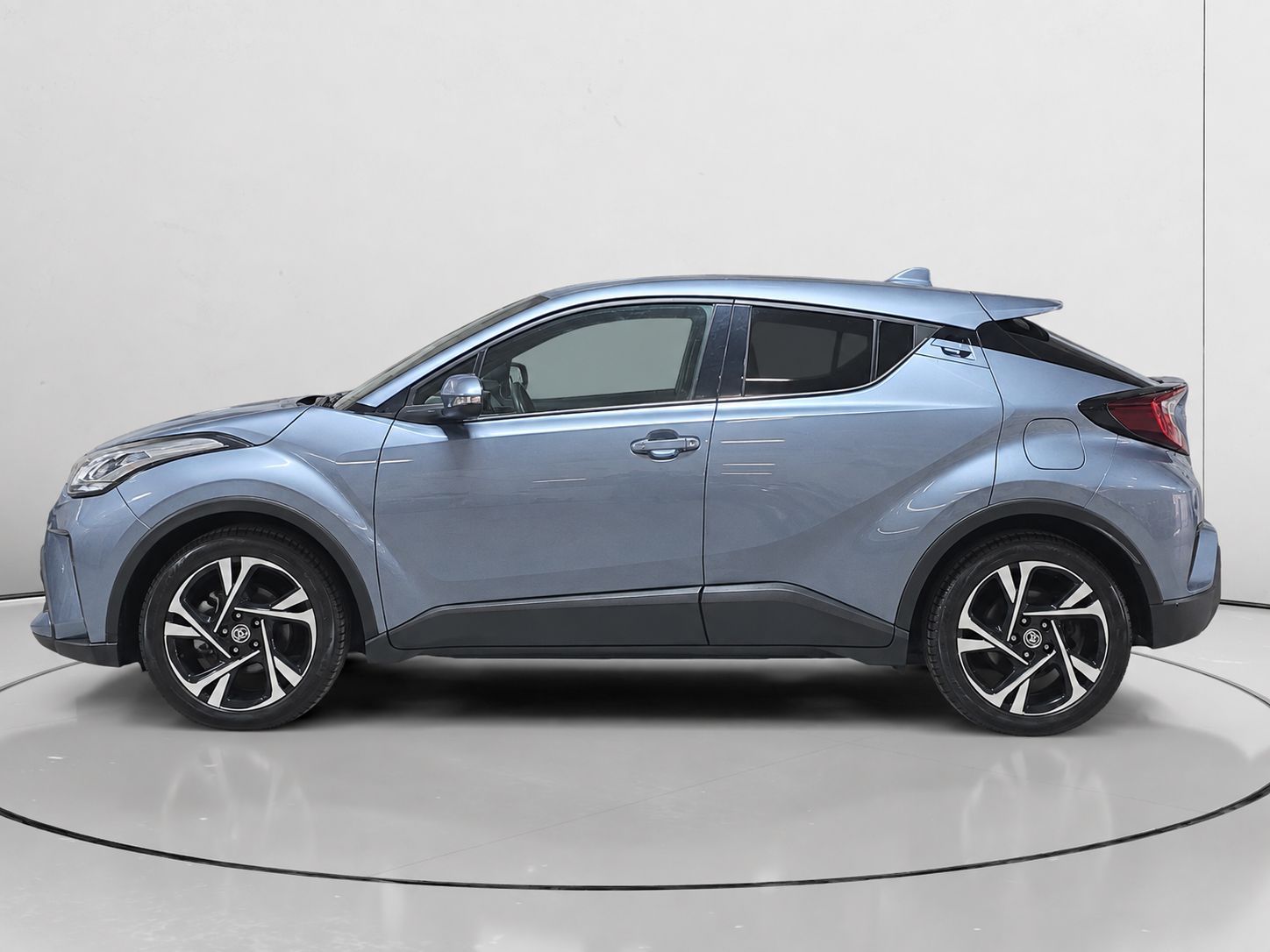 Toyota C-HR 180H Advance - foto 6