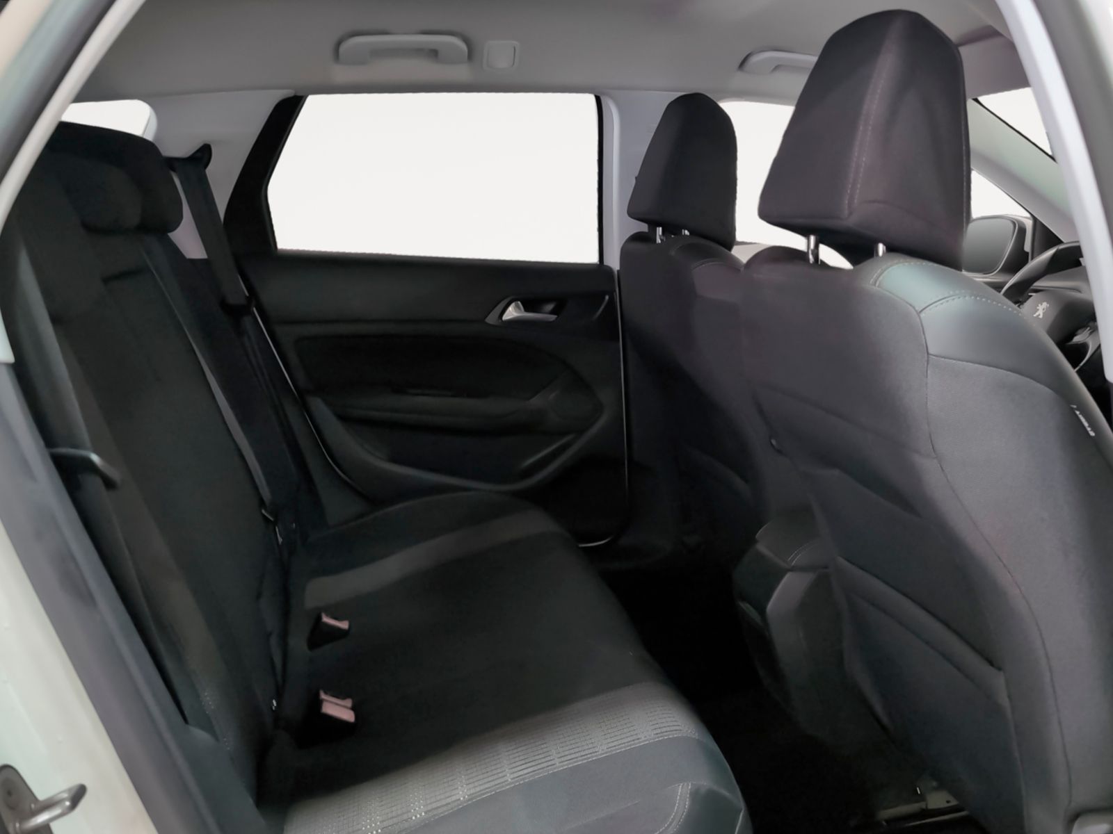 Peugeot 308 BlueHDi 130 Allure - foto 12