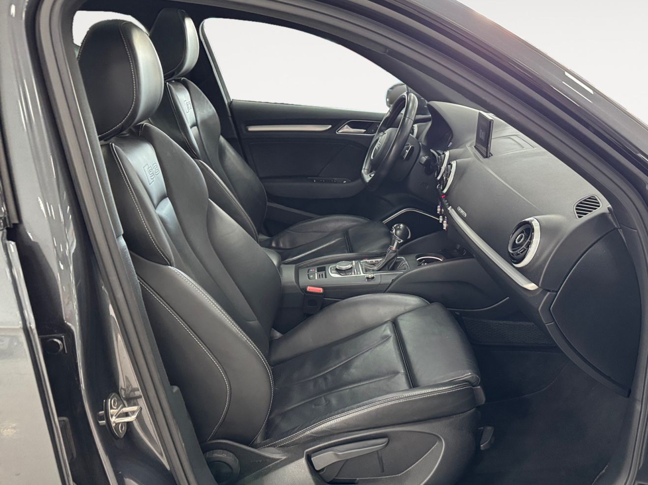 Audi S3 2.0 TFSI quattro S tronic - foto 12