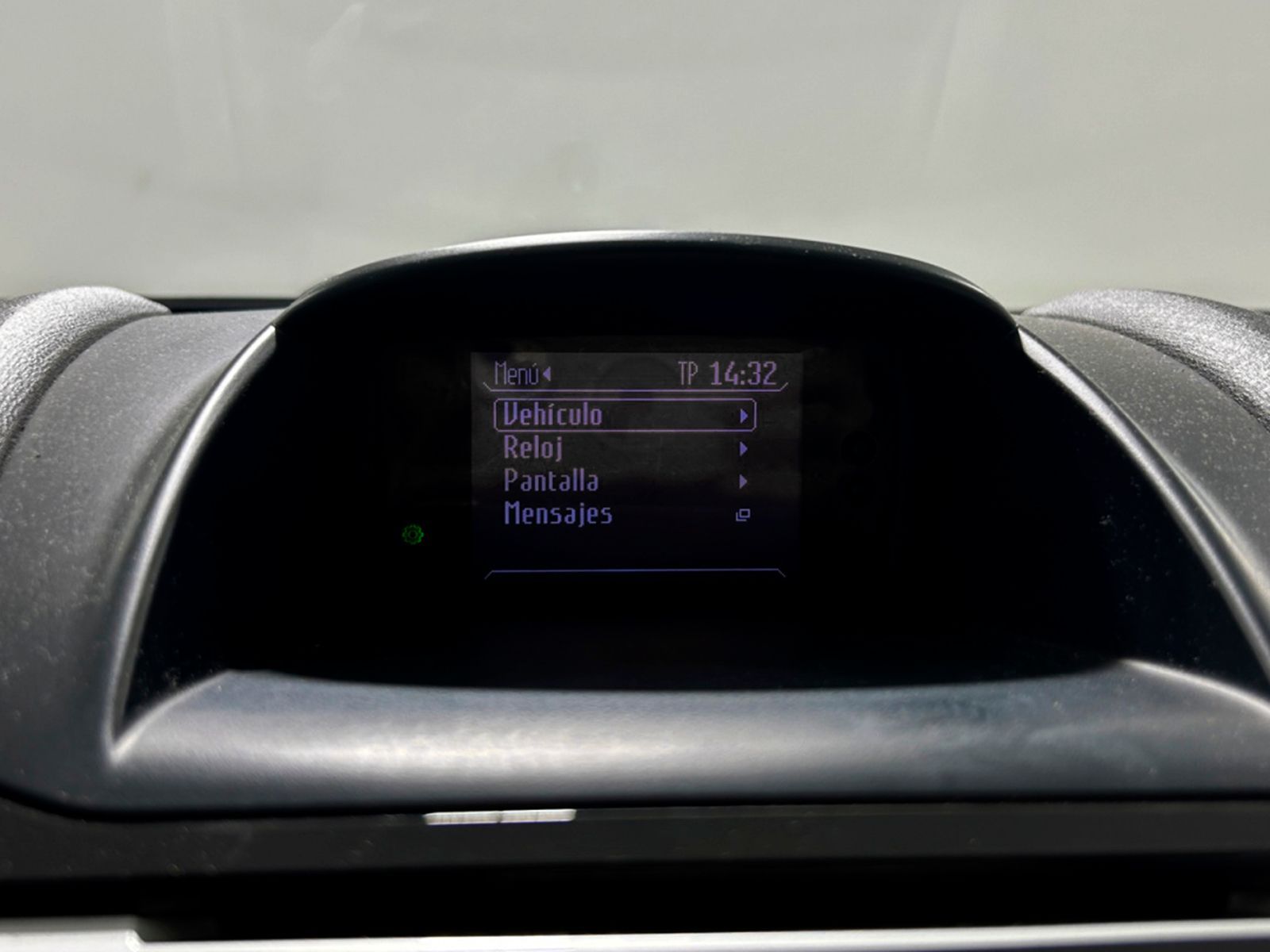 Ford Fiesta 1.6 TDCi Titanium - foto 16