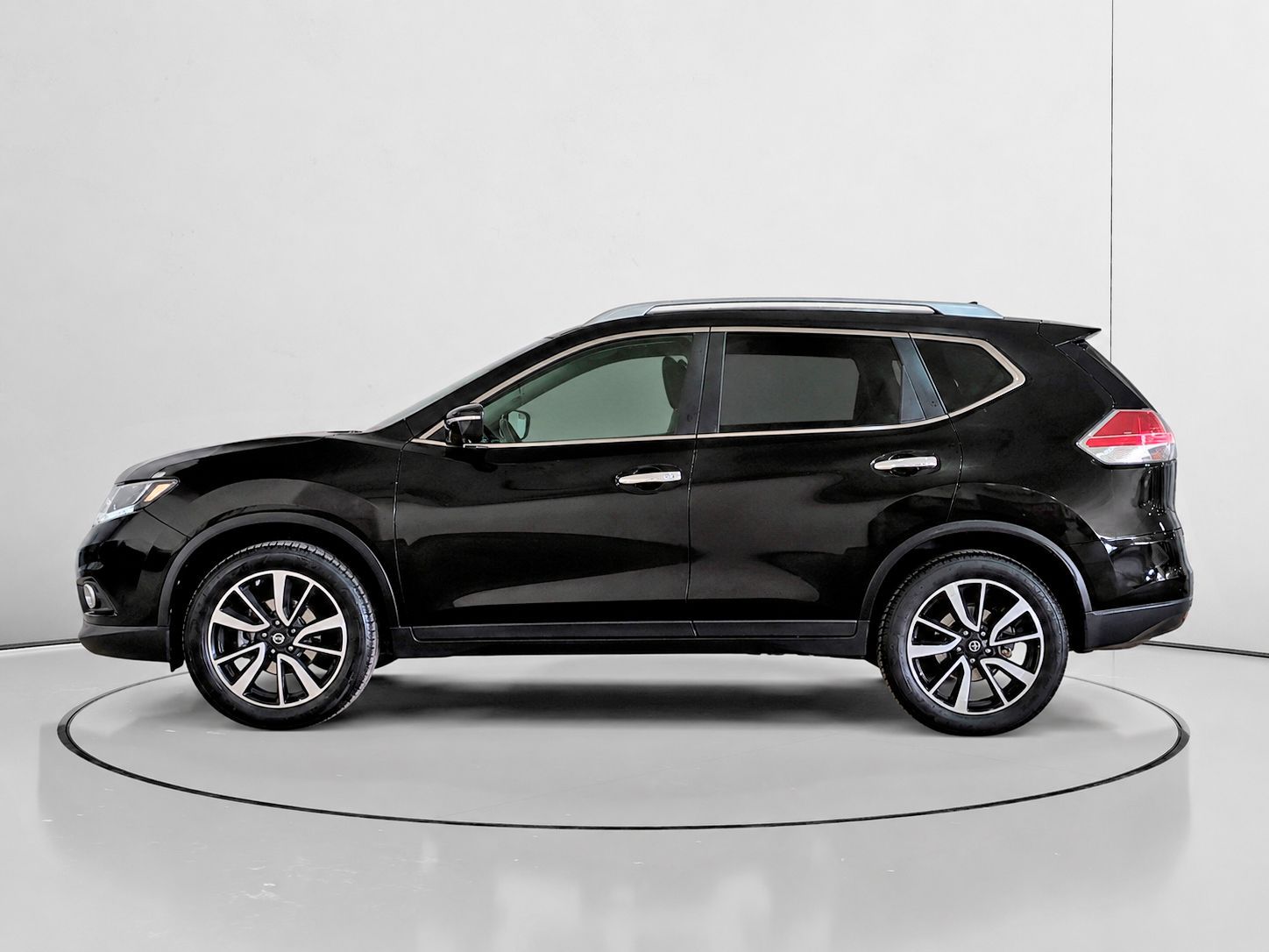 Nissan X-Trail 1.6 dCi 360 XTronic - foto 6