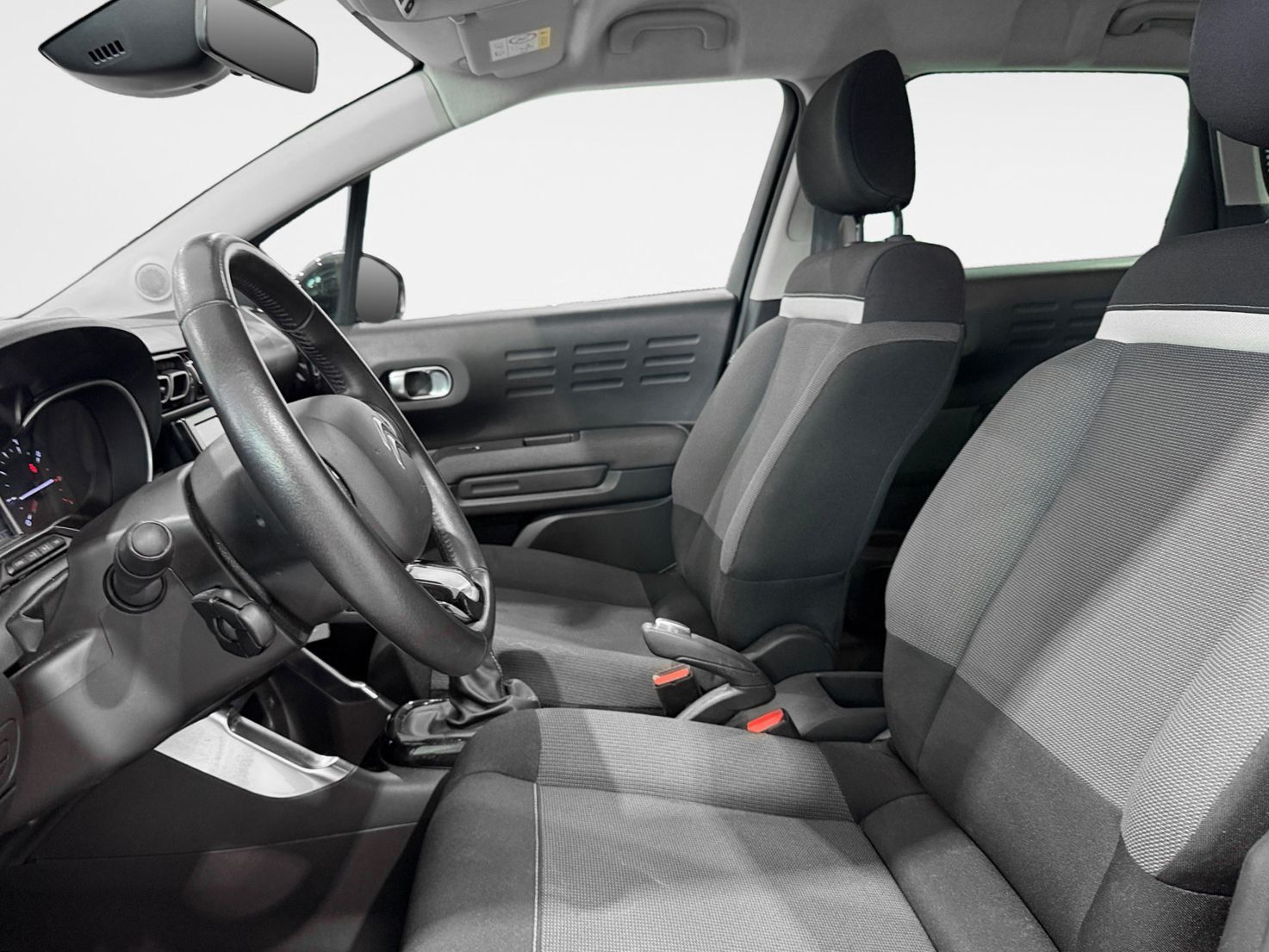 Citroën C3 Aircross PureTech 110 Plus - foto 11