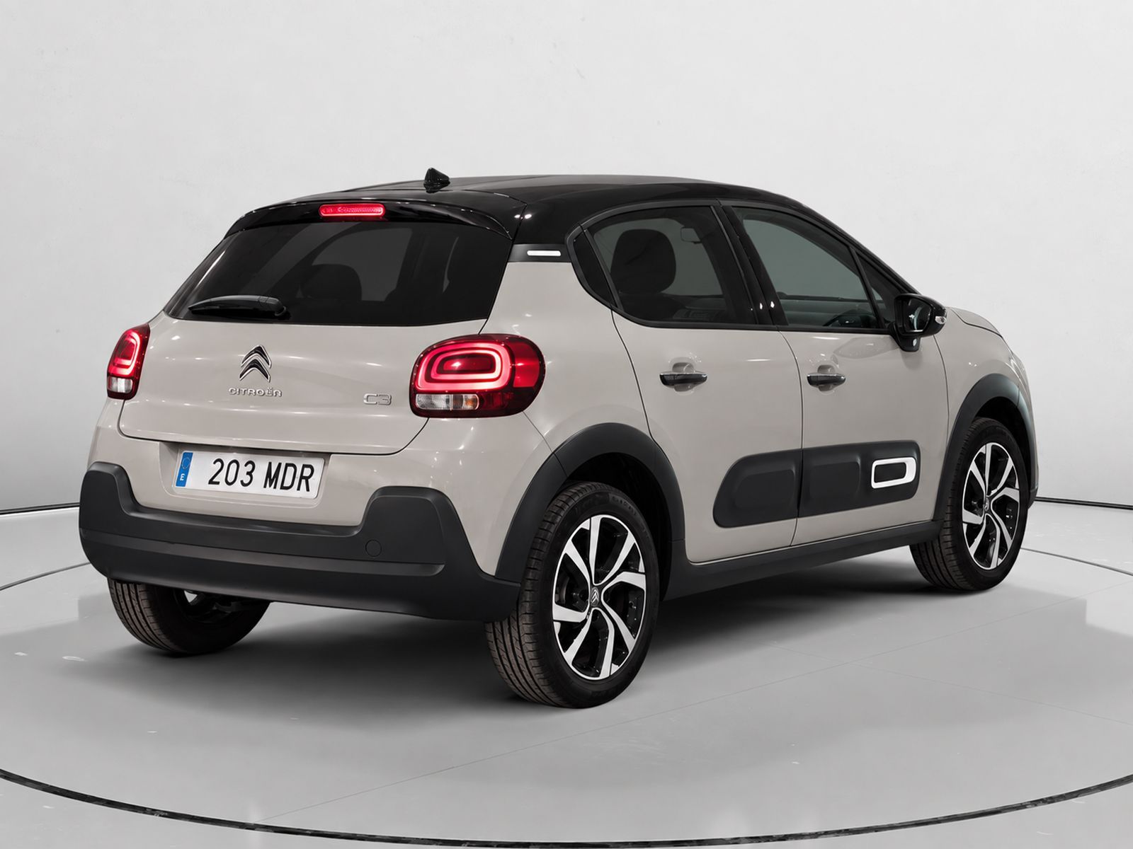 Citroën C3 BlueHDi 100 Shine - foto 3