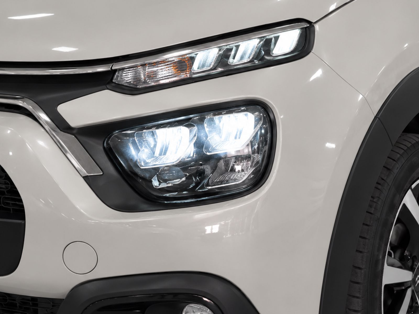 Citroën C3 BlueHDi 100 Shine - foto 23