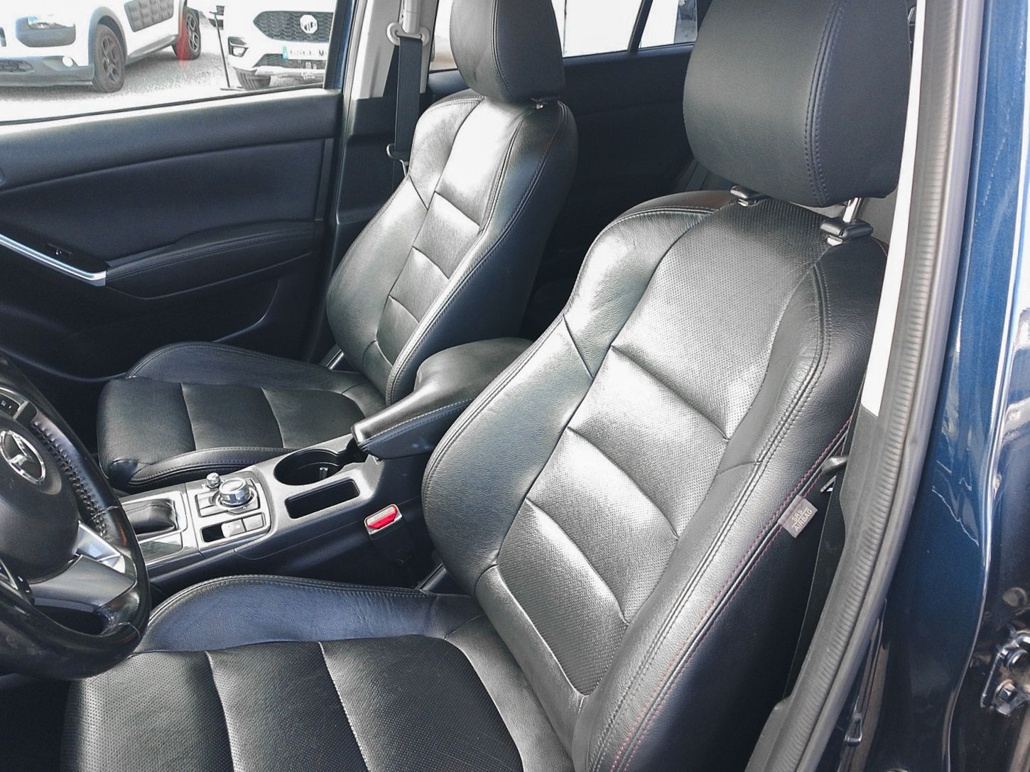Mazda CX-5 2.2 DE Luxury 4WD - foto 23
