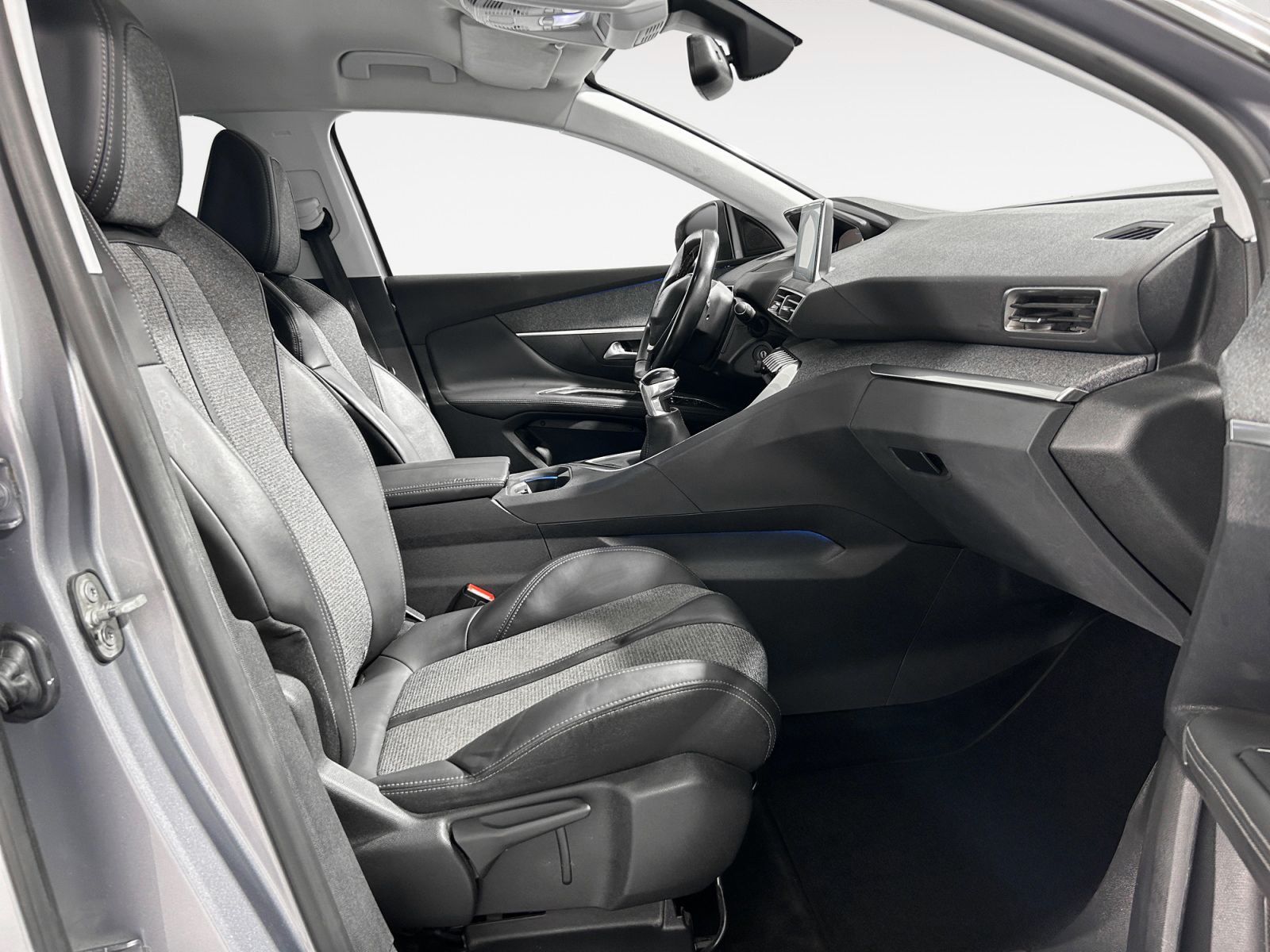 Peugeot 3008 PureTech 130 Allure - foto 13