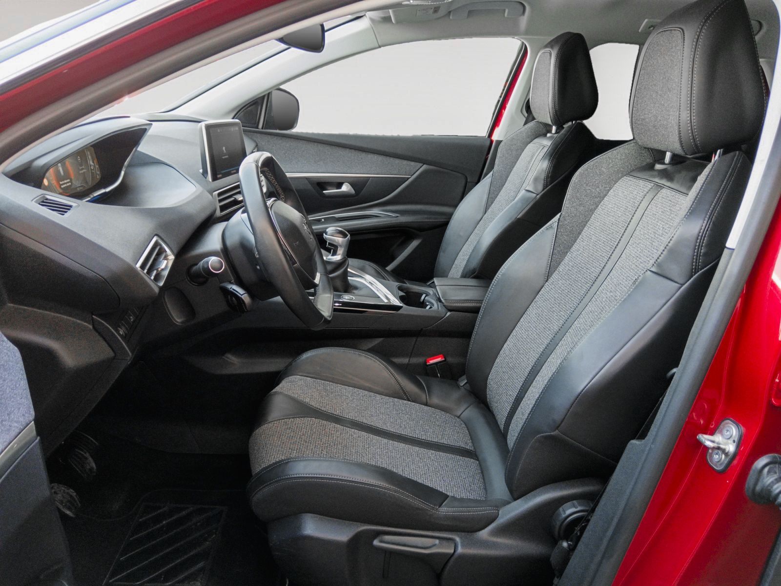Peugeot 3008 PureTech 130 Allure - foto 11