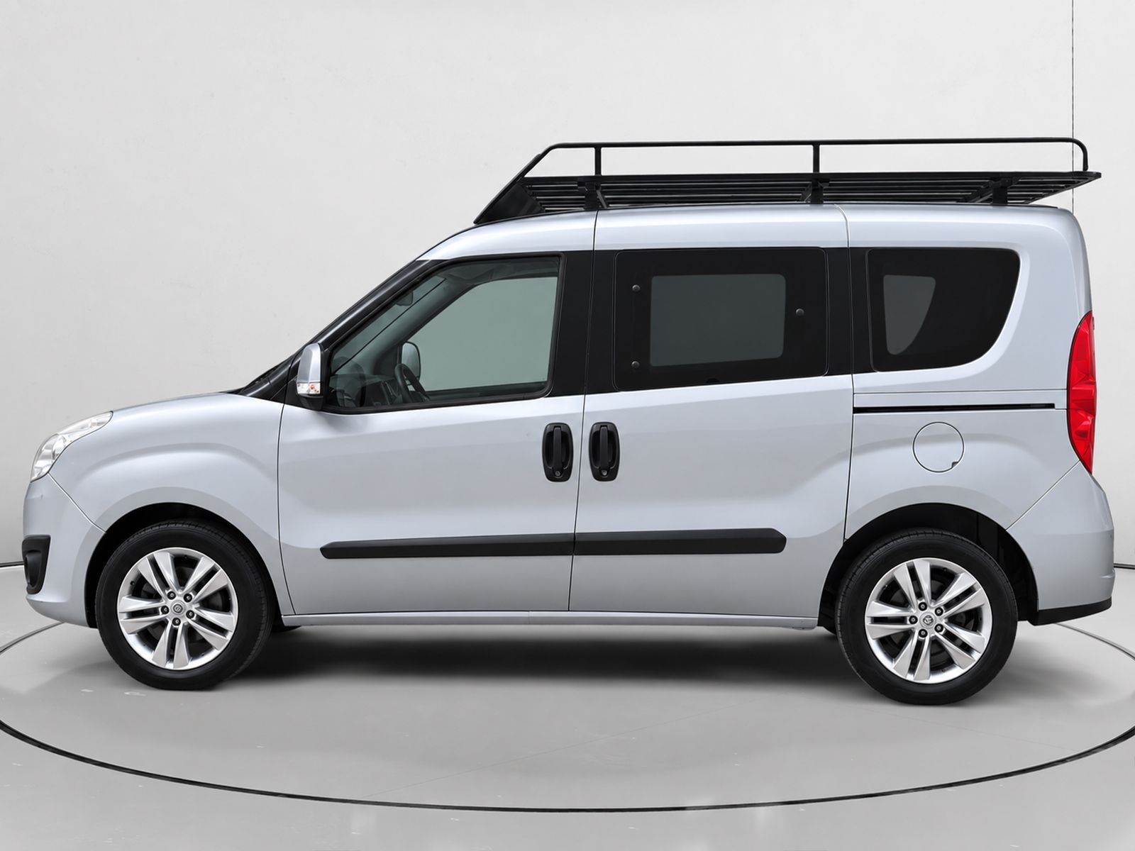 Opel Combo 1.3 CDTI Expression L1H1 - foto 6