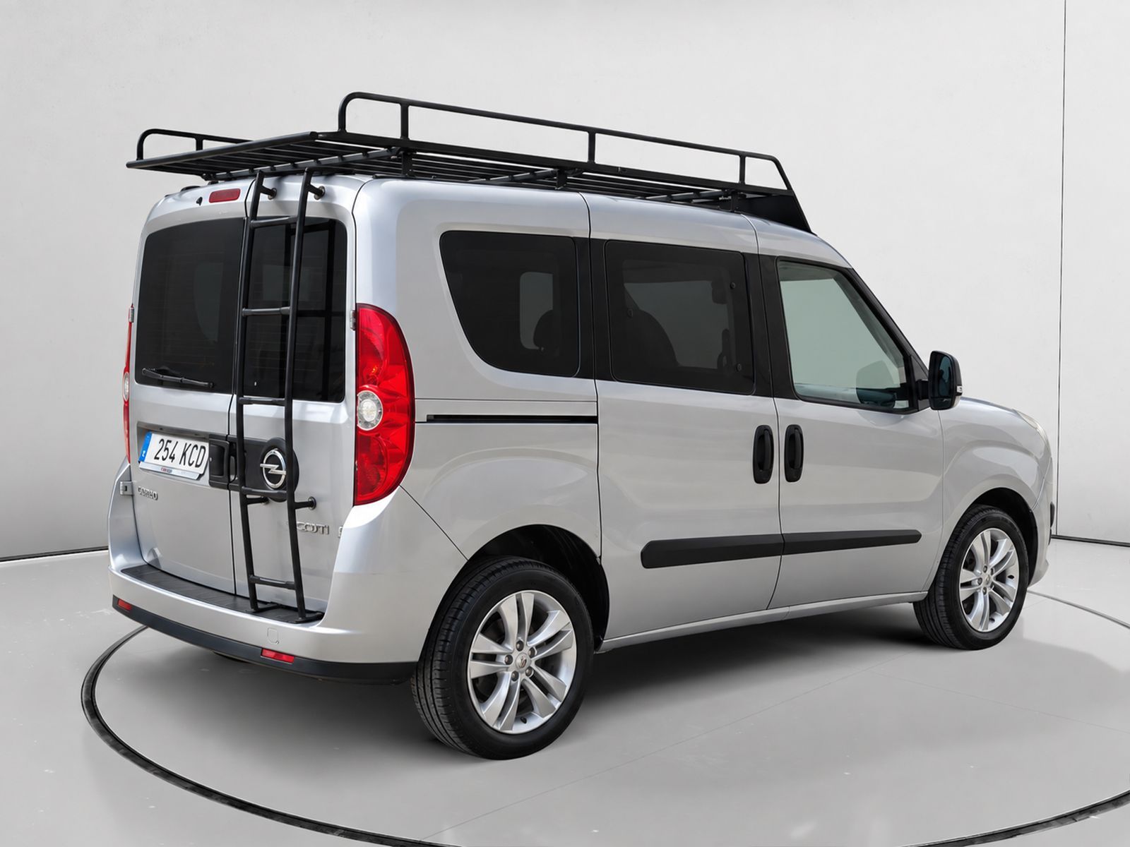 Opel Combo 1.3 CDTI Expression L1H1 - foto 3