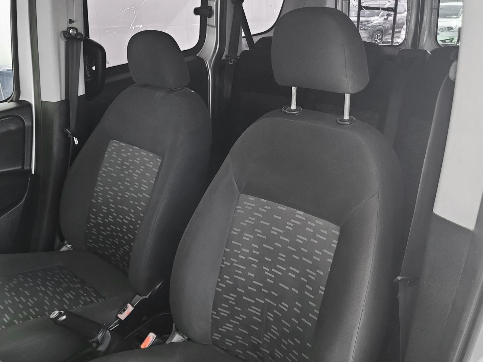 Opel Combo 1.3 CDTI Expression L1H1 - foto 19