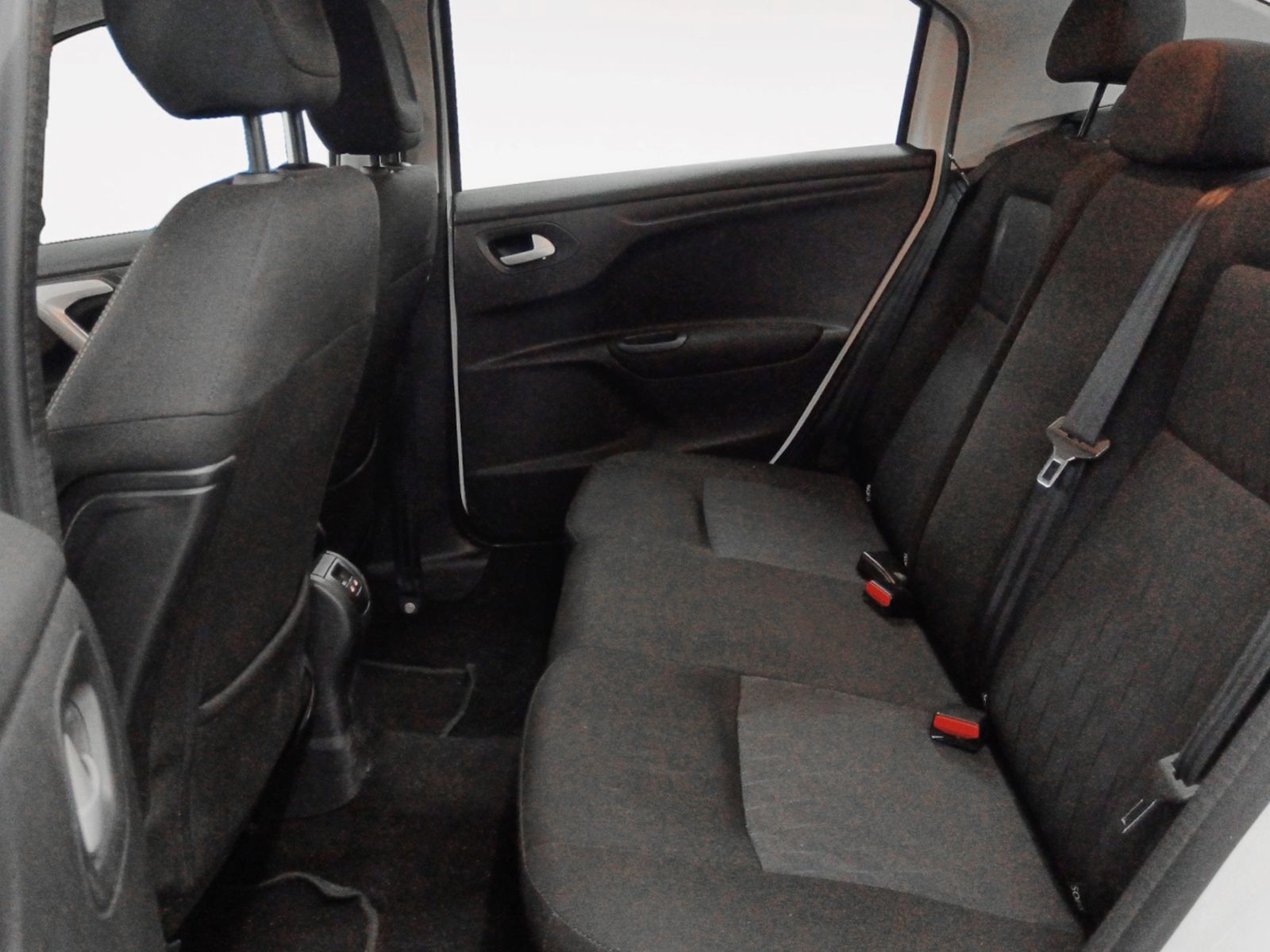 Citroën C-Elysée BlueHDi 100 Shine - foto 11